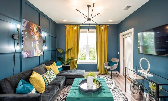 Old Fourth Ward Condominio | Downtown! New-Built! Roof-top balcony! City View!
