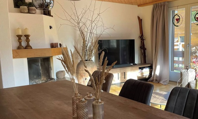 Frutigen Apartamento | Cozy, newly renovated vacation apartment in Frutigen - ideal for relaxing days!