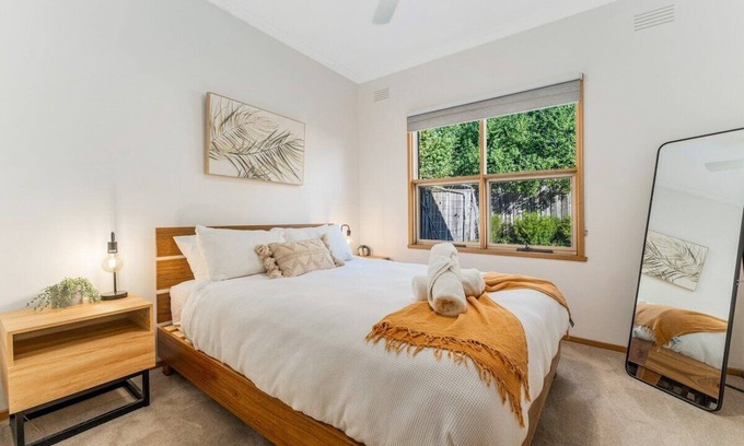 Newtown Casa | Cozy Newtown 2 bedroom unit