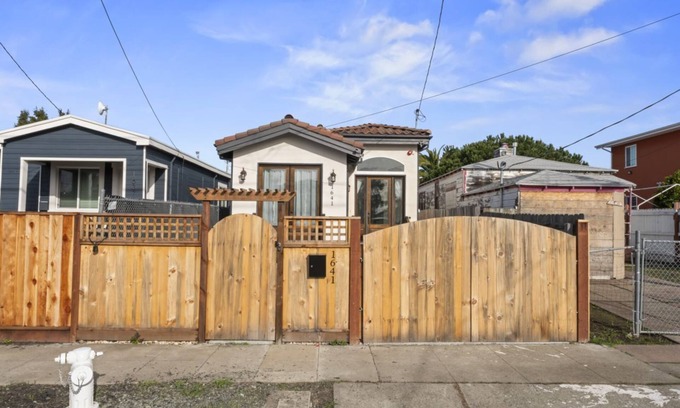 Oakland Casa | Cozy Oakland Home