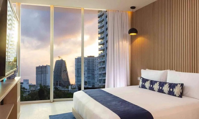 Downtown Cancun Hotel | Cozy Ocean Escape: Ultimate Seaside Relaxation | Sunset at the Pool