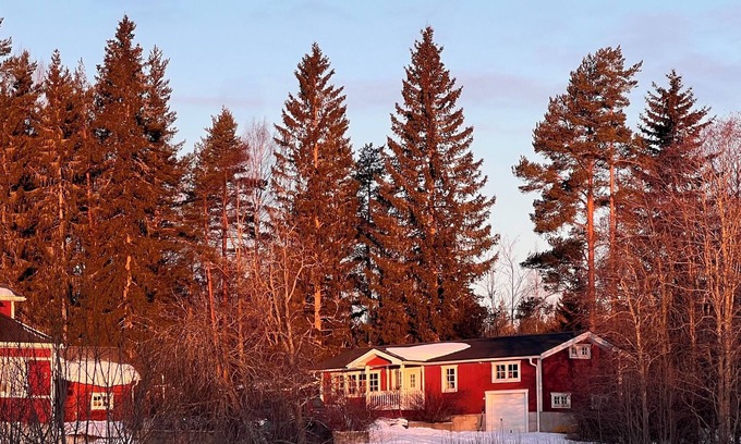 Ockelbo Casa | Acogedor refugio en Ockelbo con sauna y vistas impresionantes a la naturaleza