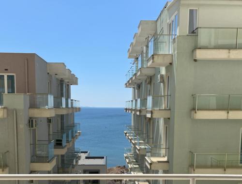 Shengjin Apartamento | Cozy One Bedroom Apartment with Sea View at Shengjin
