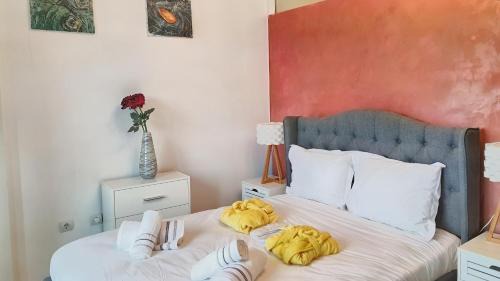 Old Town Apartamento | Cozy penthouse in a new business building in city center. Free private parking