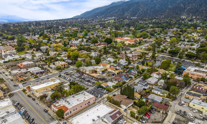 Sierra Madre Apartamento | Cozy place in quaint, fun city