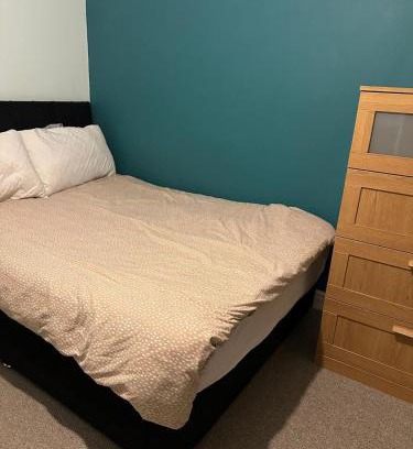 Heathfield Casa | Cozy private room in South London