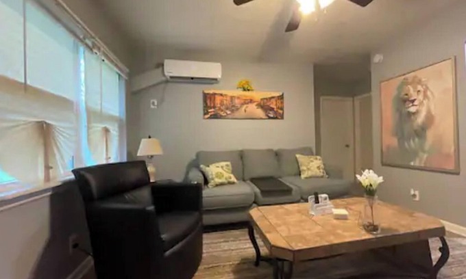 Oak Hill Casa | Cozy Quiet 2 Queen Bds 💎 West Jax (Pet Friendly)