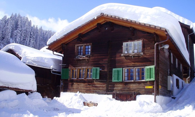 Medel Casa | Casa acogedora y tranquila en las montañas