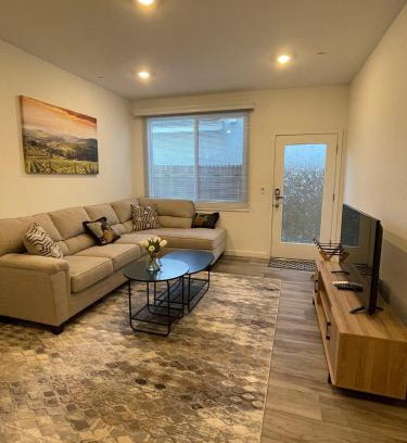 Raisin Casa | Cozy-Quiet-Spacious Guest Suite in Fresno Clovis California