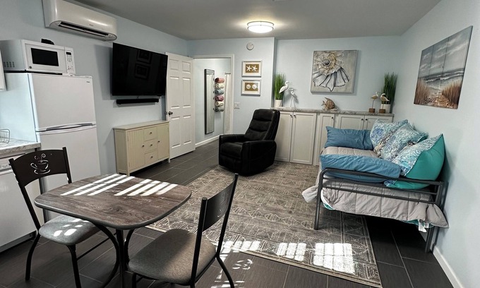 Wilmington Apartamento | Cozy, quiet studio apartment, excellent for traveling professionals!