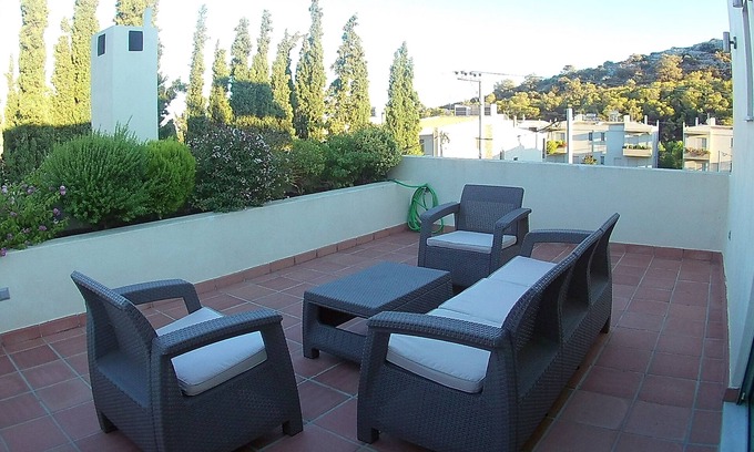 Vari-Voula-Vouliagmeni Casa | Casa acogedora y bastante cerca del Mar