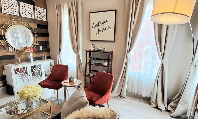 Eastside Apartamento | Cozy Remodeled Historic House 12 minutes walk to Forsyth Park
