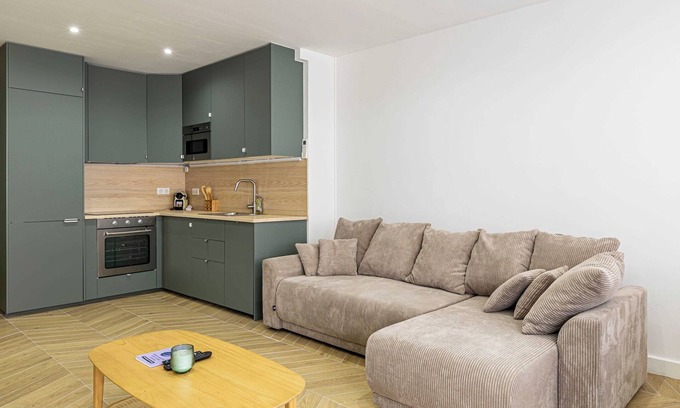 Cannes City Centre Apartamento | Acogedor piso reformado - Martinez