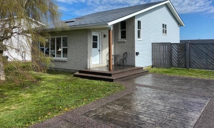 Yarmouth Apartamento | Cozy rental for professionals/retired individuals