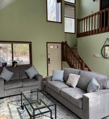 Tobyhanna Chalet De Esquí | Cozy Retreat in Scenic Poconos