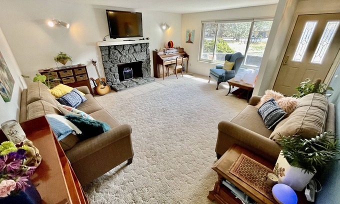 Old Farm District Casa | Cozy Retreat in the Forest - Walk to Factory Outlets!