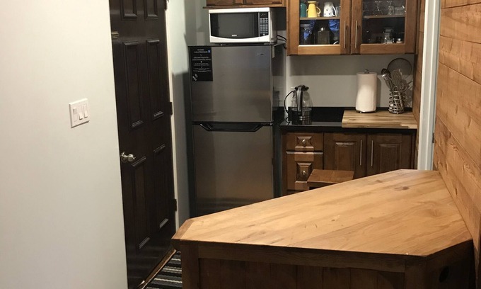 Whistler Creekside Apartamento | Cozy retreat Studio in Whistler Creekside walk to lifts on the lake