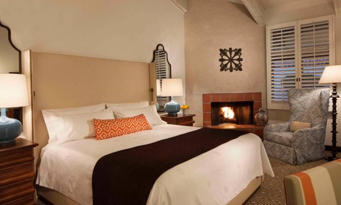 La Quinta Hotel | Cozy Room Perfect for Romantic Getaways w/ Spa Access and Mountain Views