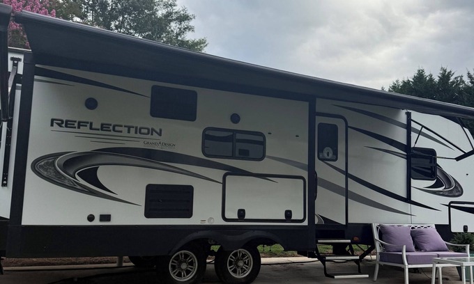 Columbus Casa | Cozy RV in Cool Columbus with AC