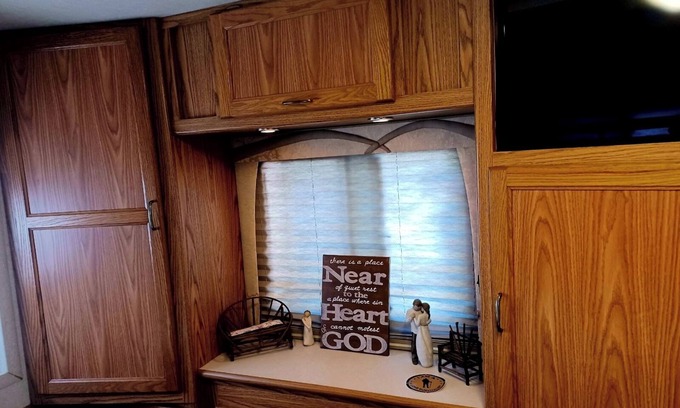 Whiteside Casa | Cozy RV in Fantastic Whitwell with WiFi, AC