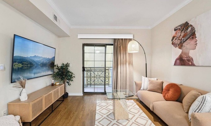 Del Rey Apartamento | Cozy Santa Monica Getaway – Just 2 Minutes from the Promenade