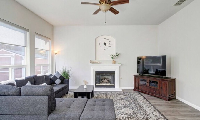 North Natomas Casa | Cozy Single Story Retreat Near Sac Downtown