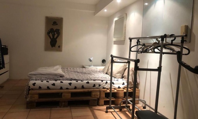 Feuersee Apartamento | Cozy Souterrain im Westen Stuttgarts