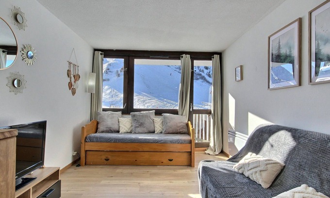 Aime Apartamento | Cozy south-facing studio with balcony, near slopes, Plagne