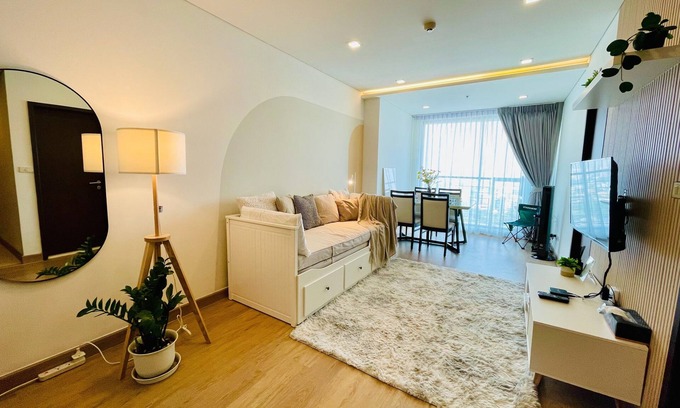 Phra Khanong Nuea Condominio | Cozy 1+1 Bed Family Condo Sukhumvit 200m BTS Phra Khanong, Pool, Gym, Free Wifi