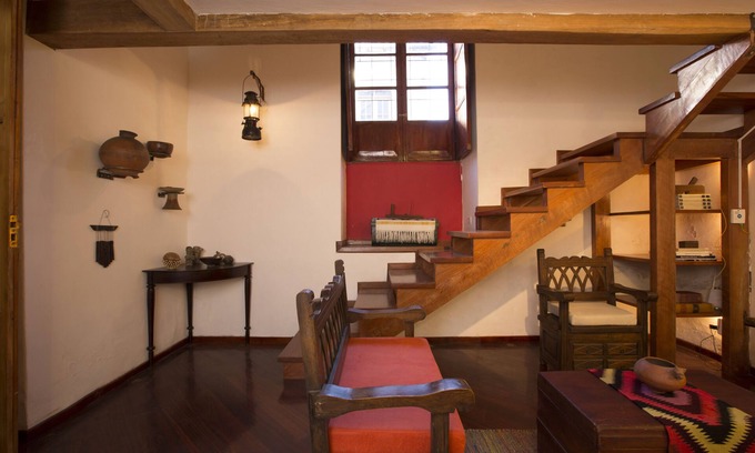 Centro Historico Apartamento | ACOGEDOR Y AMPLIO LOFT BOUTIQUE Cerca de LA RONDA- AUTÉNTICOS toques coloniales