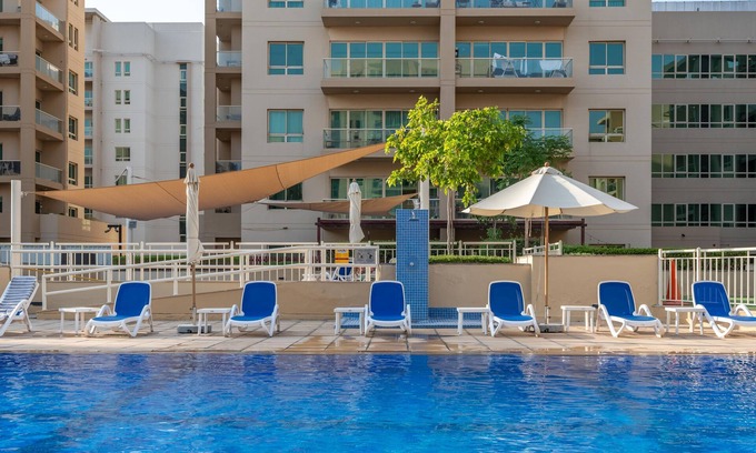 The Greens Apartamento | Cozy Stay in the Greens| 1BR Near MOE & TECOM