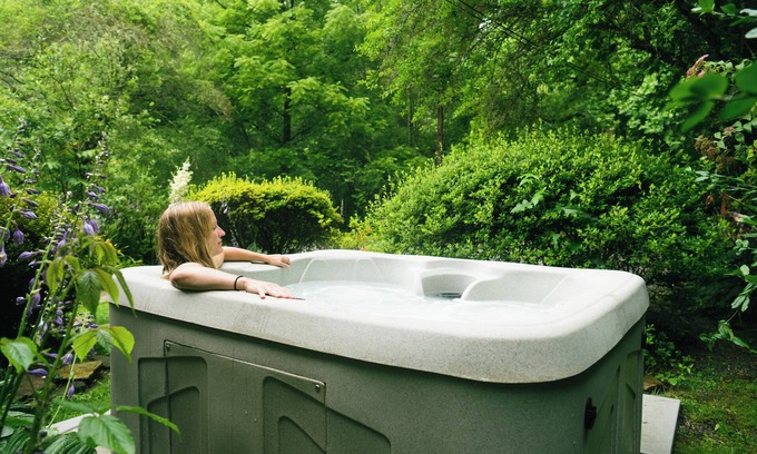 Rosman Cabaña | Cozy Stay Near Brevard: Hot Tub & Creek Views