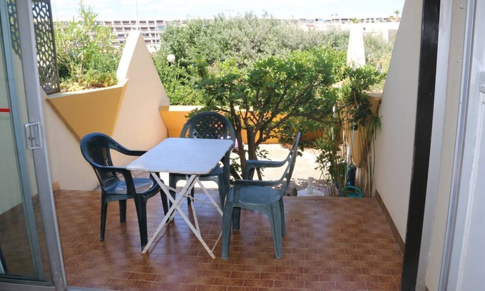 Naturist Village Apartamento | Estudio grande para 2 con terraza, cocina equipada y ascensor - Agde