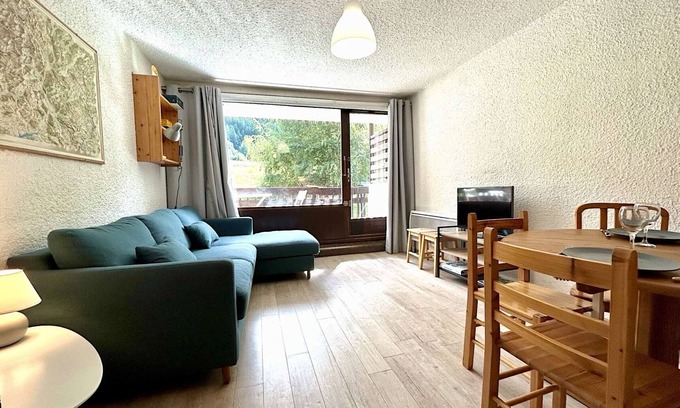 La Salle-les-Alpes Apartamento | Estudio cómodo con piscina y cerca del teleférico en La Salle-les-Alpes