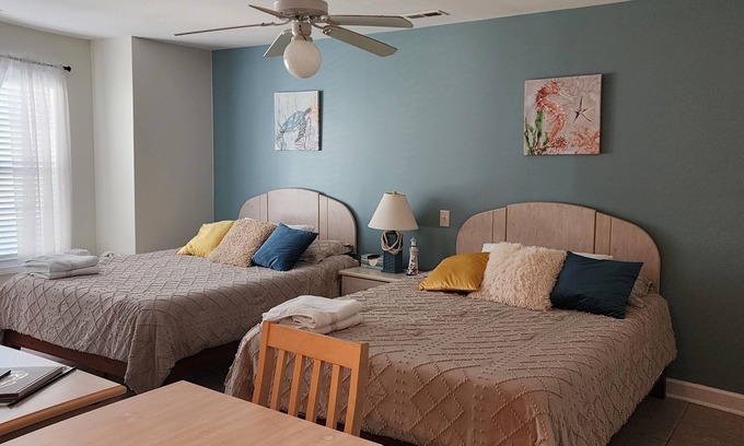 Calabash Condominio | Cozy Studio in charming Calabash in Gated Golfing Community, WiFi