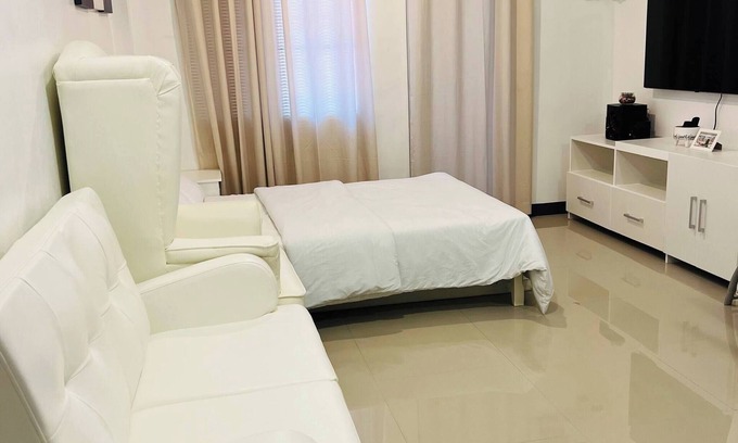 Moonwalk Apartamento | Acogedor estudio en Parañaque, perfecto tanto para viajeros temporales como para