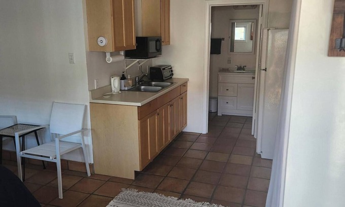 Goleta Apartamento | Cozy studio in peaceful Goleta, 10 minute drive from Downtown Santa Barbara