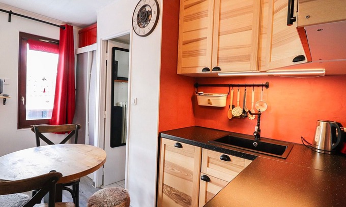Le Lavachet Apartamento | Estudio Luminoso Cerca de Pistas y Comercios con Balcón y Bañera Japonesa