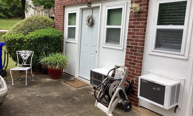 Lithonia Apartamento | Cozy studio in welcoming Lithonia with WiFi, AC