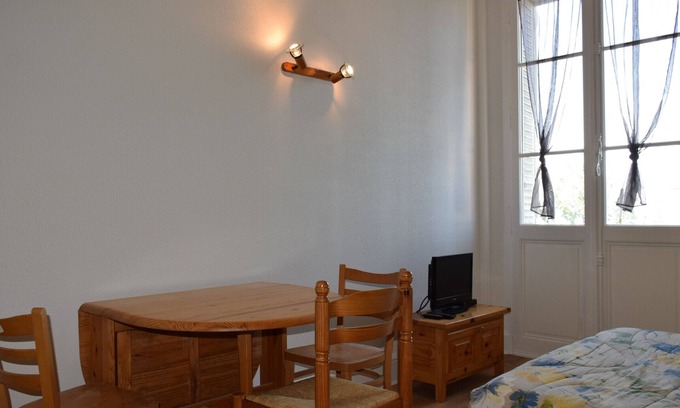 Evian-les-Bains Apartamento | Estudio acogedor cerca del muelle de Evian