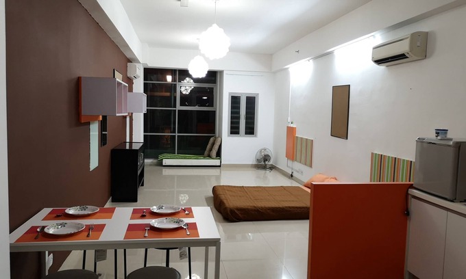 Subang Jaya Apartamento | Acogedor estudio junto a la estación de tren