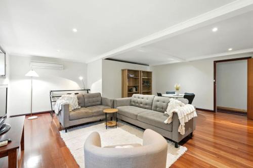 Blackmans Bay Casa | Cozy Studio Retreat - Blackmans