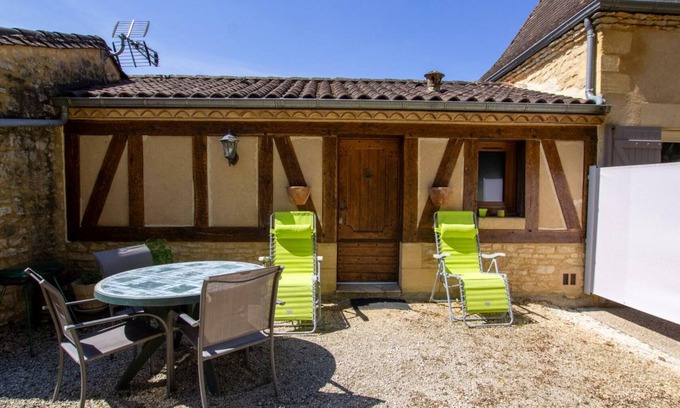 La Roque-Gageac Apartamento | Acogedor estudio con jardín en plena naturaleza cerca de Sarlat y actividades turísticas