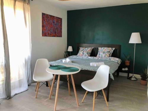 Sud Apartamento | Cozy Studio with balcony and free parking