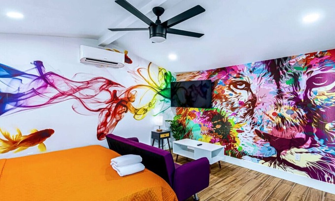 Downtown Phoenix Apartamento | Cozy Studio with King Bed DT Phx Unit C