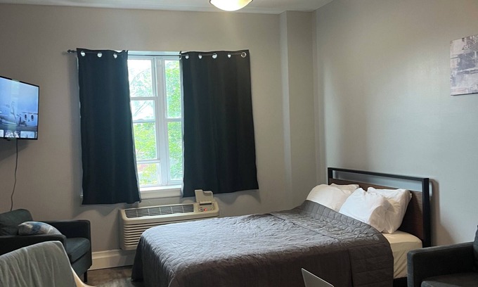 East Orange Apartamento | Cozy studio with WiFi and AC