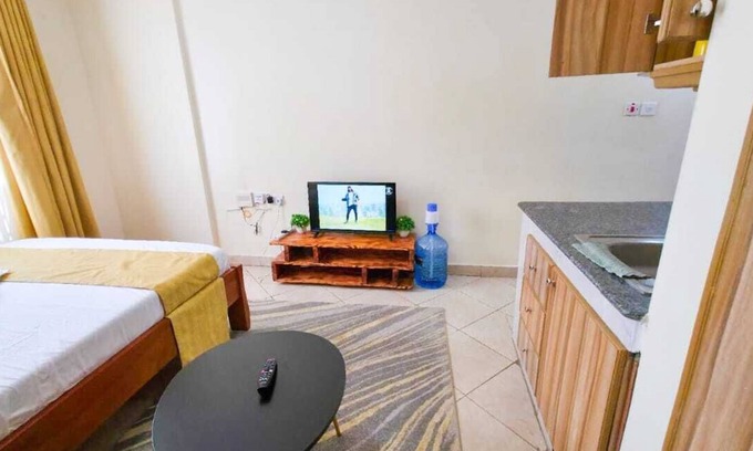 Ruiru Apartamento | Cozy studio with WiFi and security in enchanting Ruiru