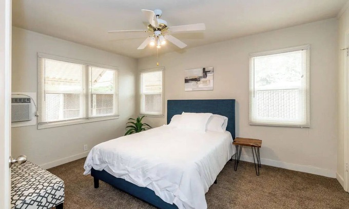 Roosevelt Casa | Cozy & Stylish 2BD/1BTH - Great for Long-term Stay