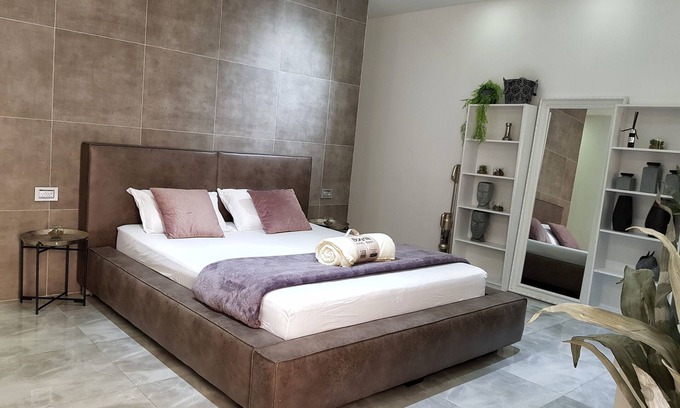 Haifa Apartamento | Cozy & stylish. Close to Baha'i gardens and German colony