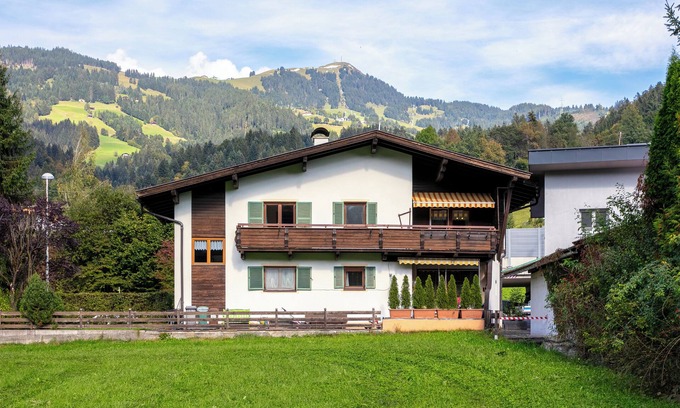 Hopfgarten Markt Apartamento | Cozy sunny apartment, 230m from the ski lift